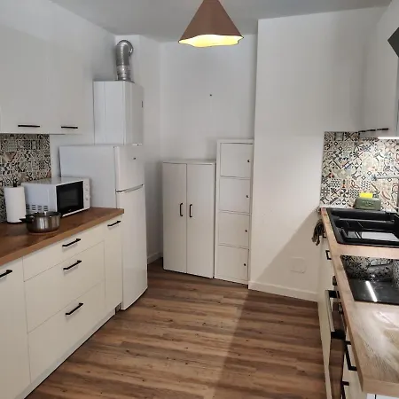 Chaleureux Appartement Centre Ville Restaurants Et Bars Appartement